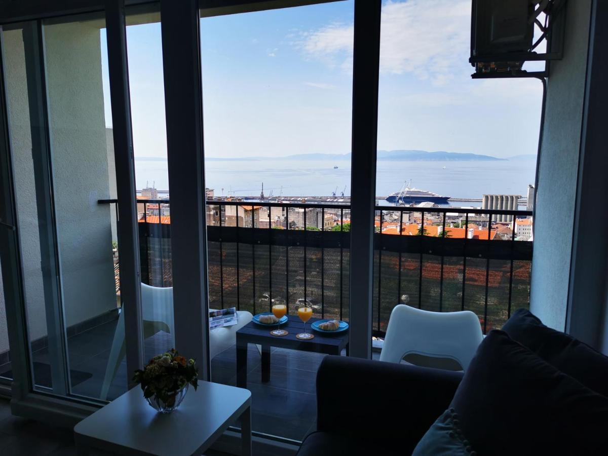 Leelee Apartment Rijeka Exterior foto